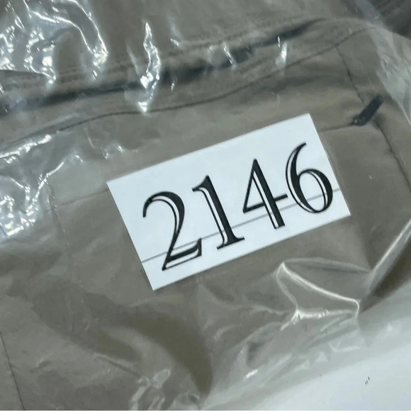 Marmot size M light athletic crop capri pants 2146 - Picture 9 of 9